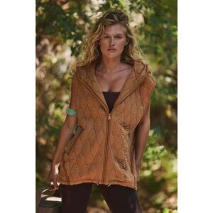 NWT Fpmovement Dream Big Quilted Vest - Color: Camel